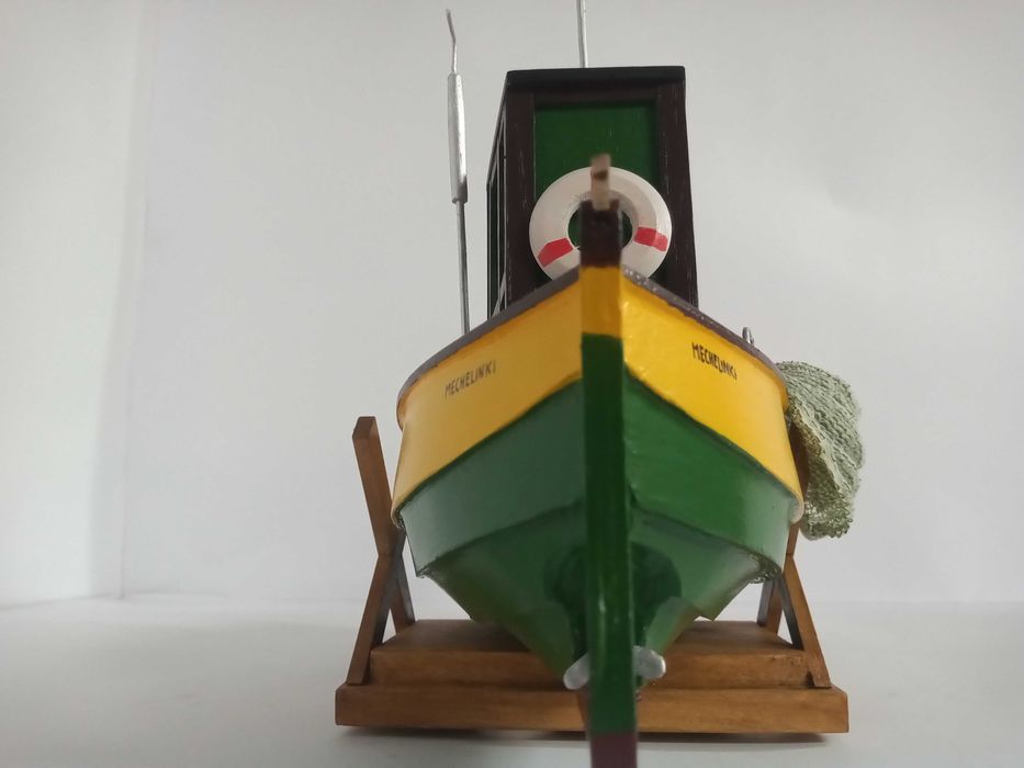 Model kutra rybackiego KUTER RYBACKI MEC-8 ręczna robota DREWNO!!!