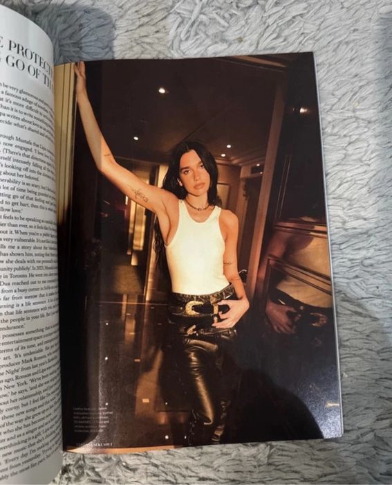Harper’s Bazaar Dua Lipa październik 2025