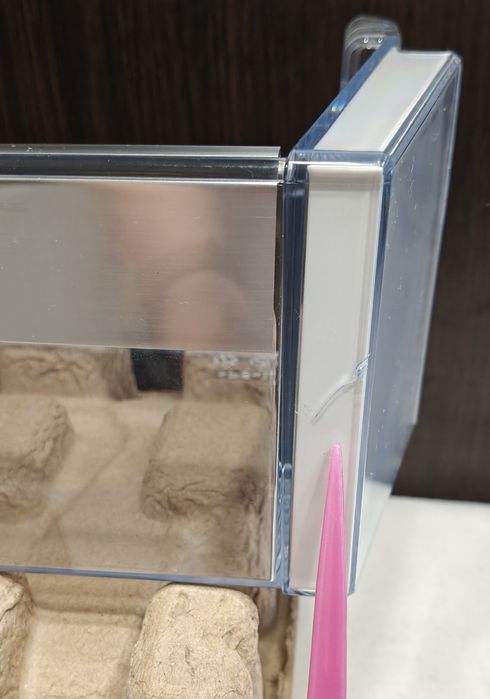 Półka / balkonik na drzwi lodówki BOSCH