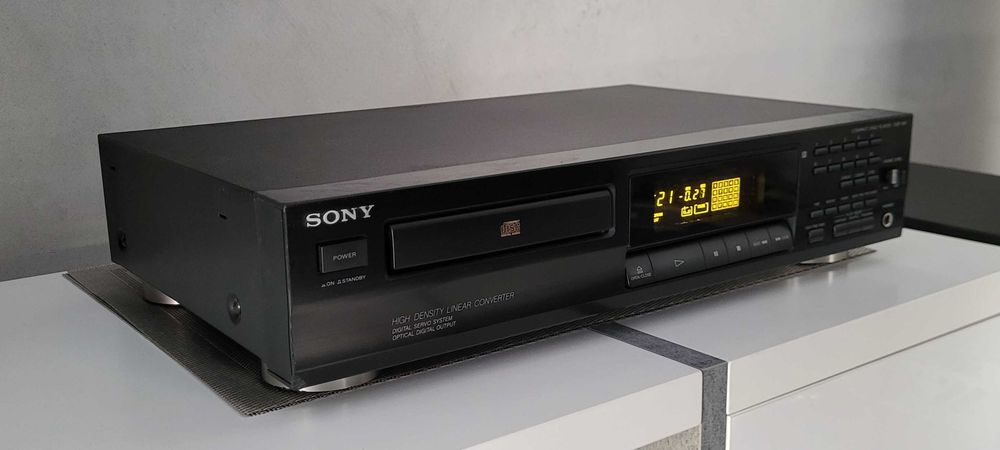 SONY CDP-361 odtwarzacz CD z pilotem