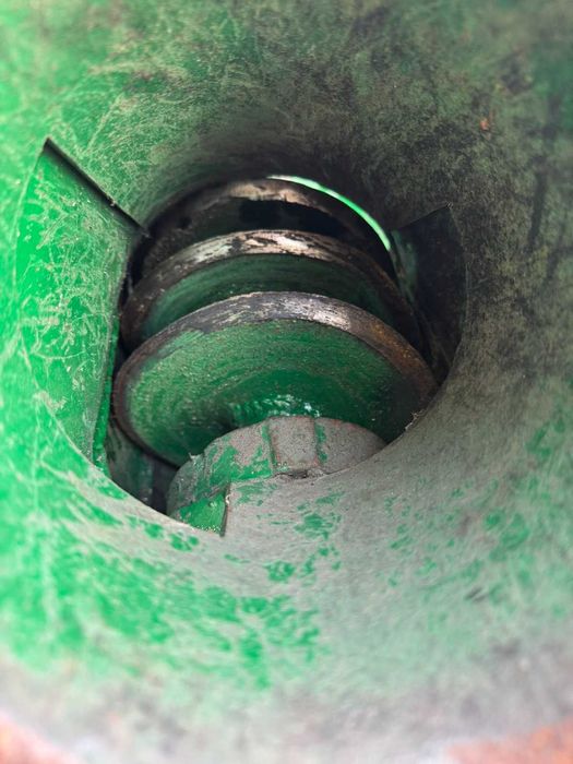 Шнековий подрібнювачі гілок