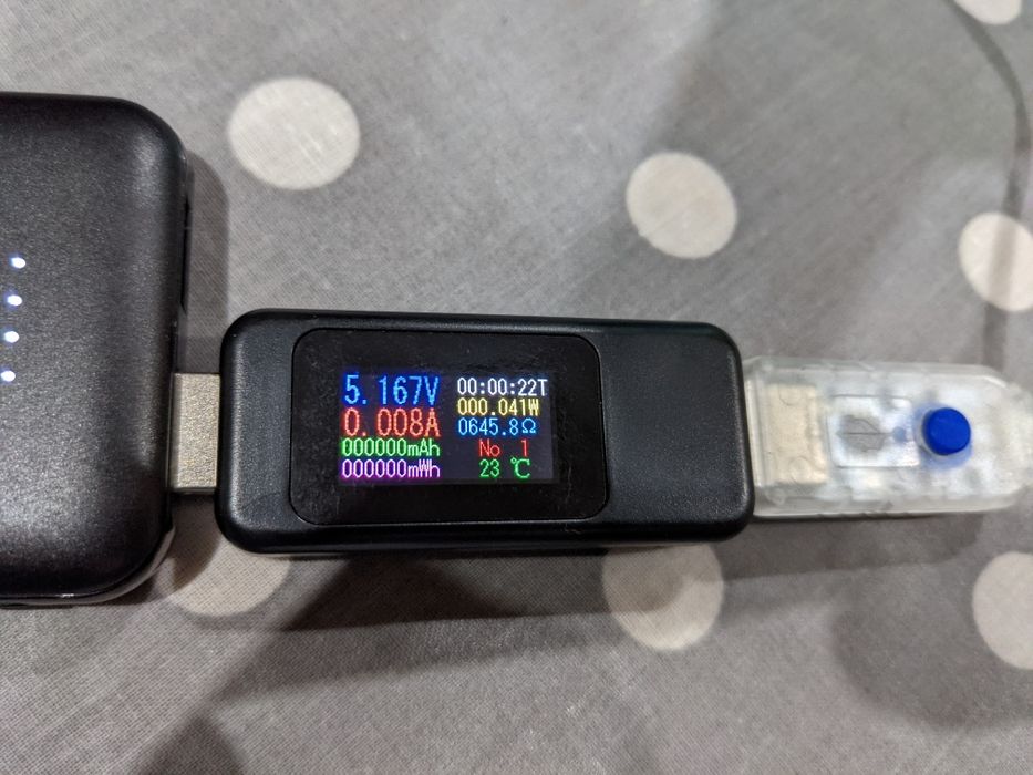 Medidor de corrente, temperatura... Portas usb