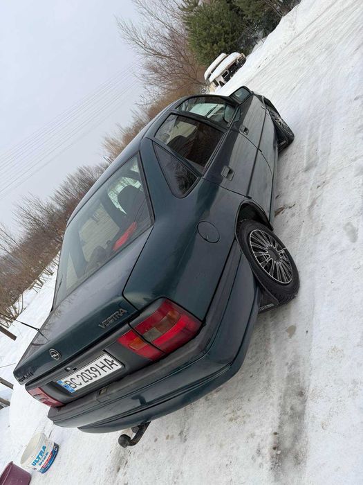 Продам Опель Вектра А