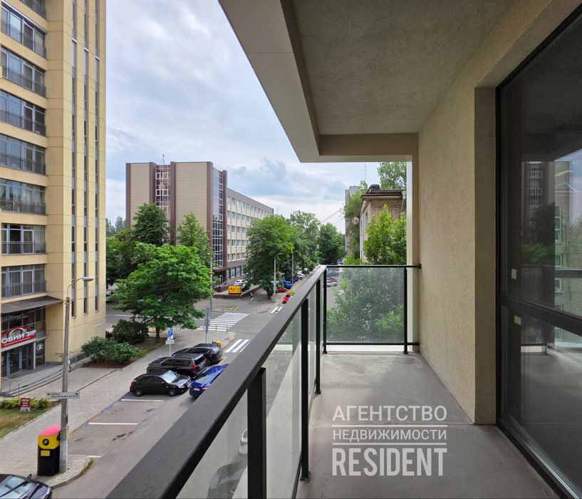 ЖК Жовтневый 83 м2. Жуковского Нагорный Парк Шевченко Соборный р-н IQ