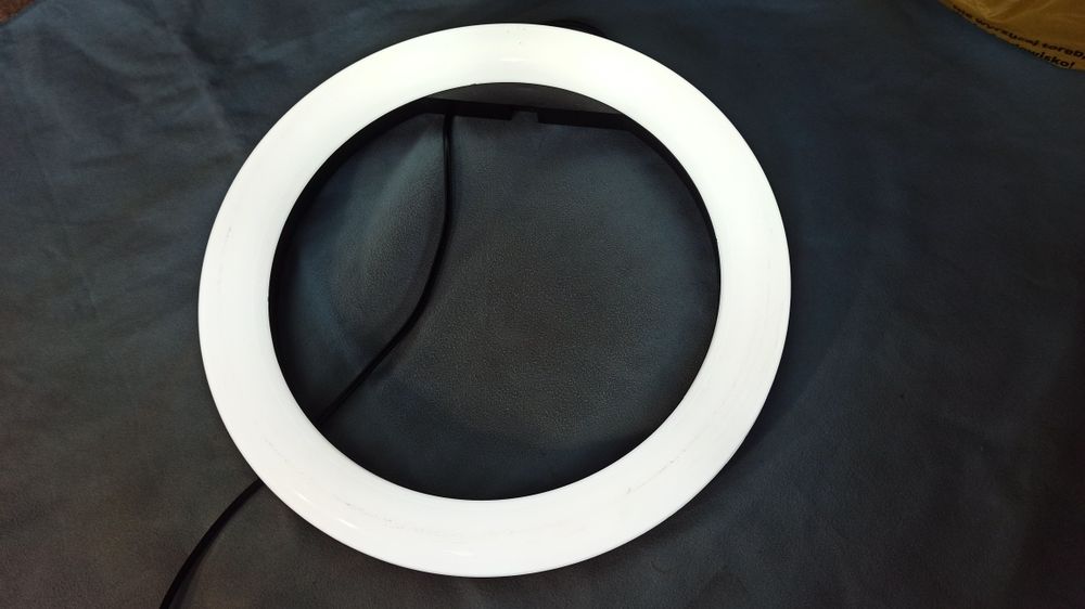 Qilive lampa pierścieniowa LED regulacja barwy