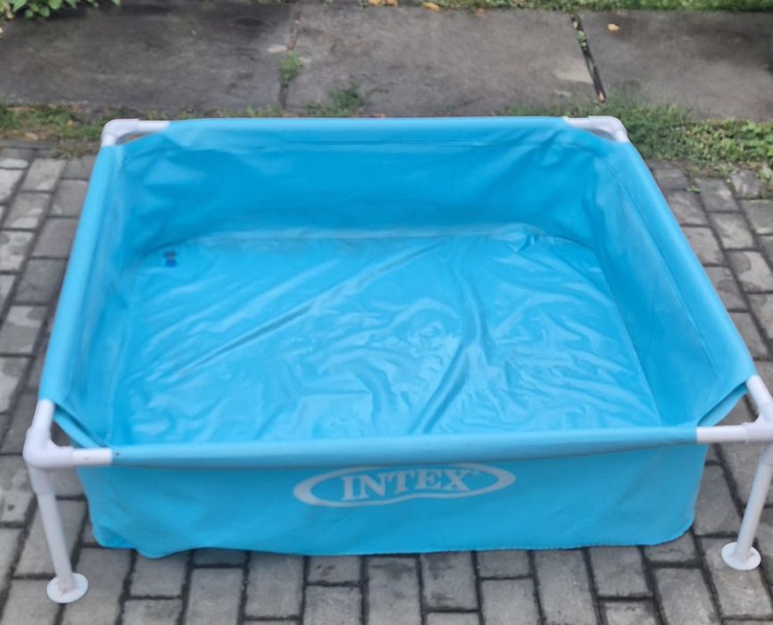 Басейн дитячій Intex