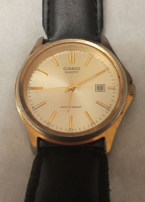 Кварцевые часы casio, японский механизм