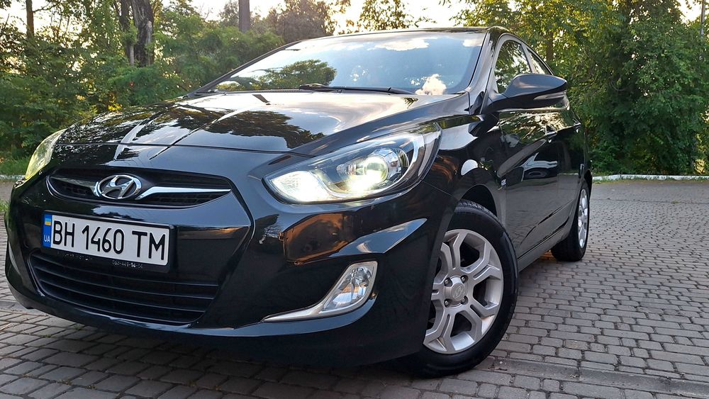 Hyundai Accent 2012г Автомат 1.6