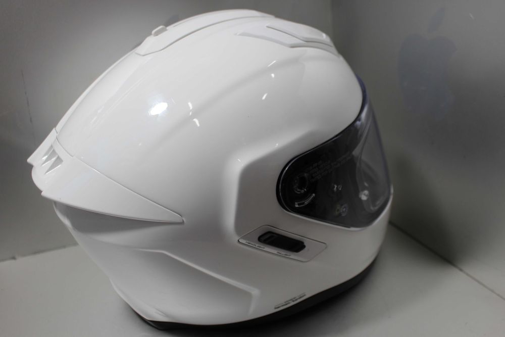 Шолом для мотоцикла SENA Phantom Bluetooth M-57-58см БІЛИЙ