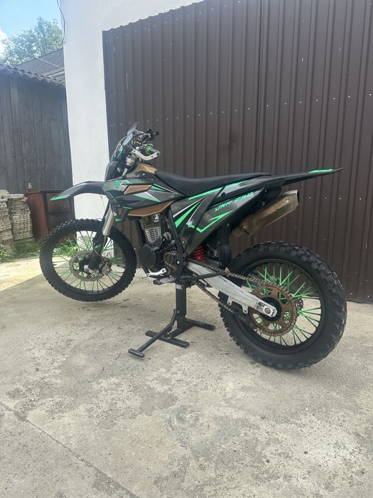 Kovi jnr 250 ковік мотоцикл ( не geon kaya ktm 300)