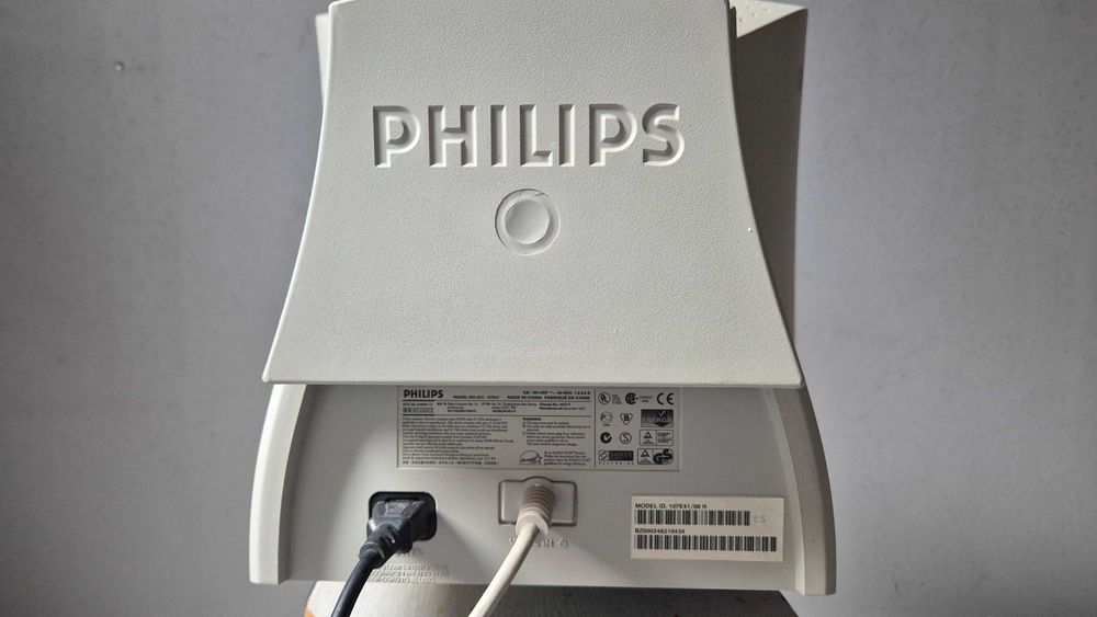 Monitor CRT Philips 17 cali