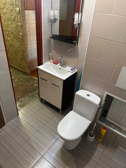 Sprzedam mieszkanie, wysoki parter, 2 pokoje, 58,5 m², niski czynsz + ogródek ROD