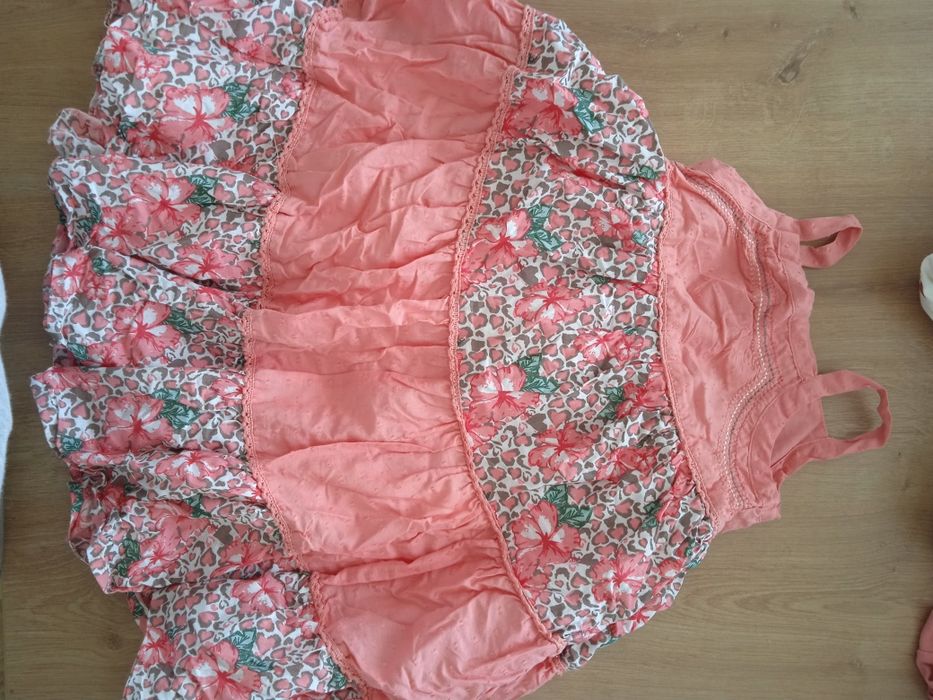 Sukienka kwiaty wiosna lato Boho Disney r. 104