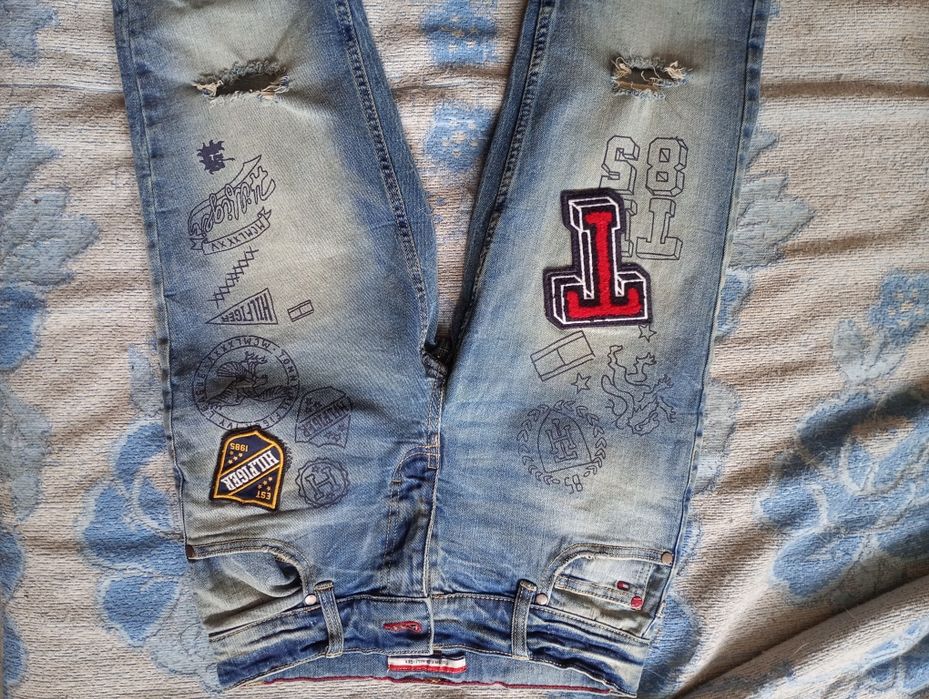 Tommy Hilfiger oryginalne spodnie jeansowe dla chłopca