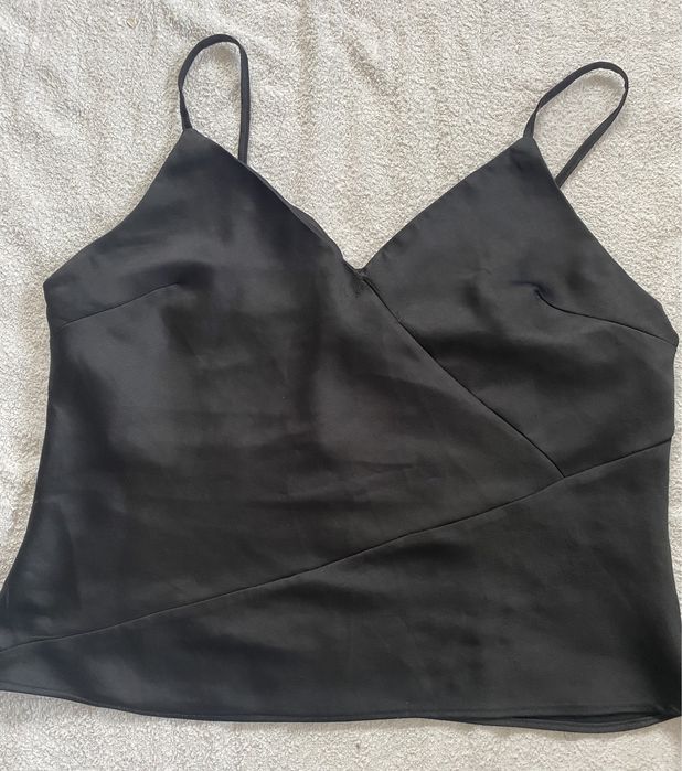 Top damski czarny