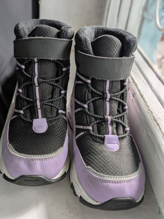Зимові черевики Sketchers