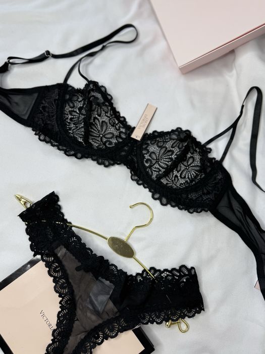 Комплект білизни victorias secret Кружевной комплект белья без пушап
