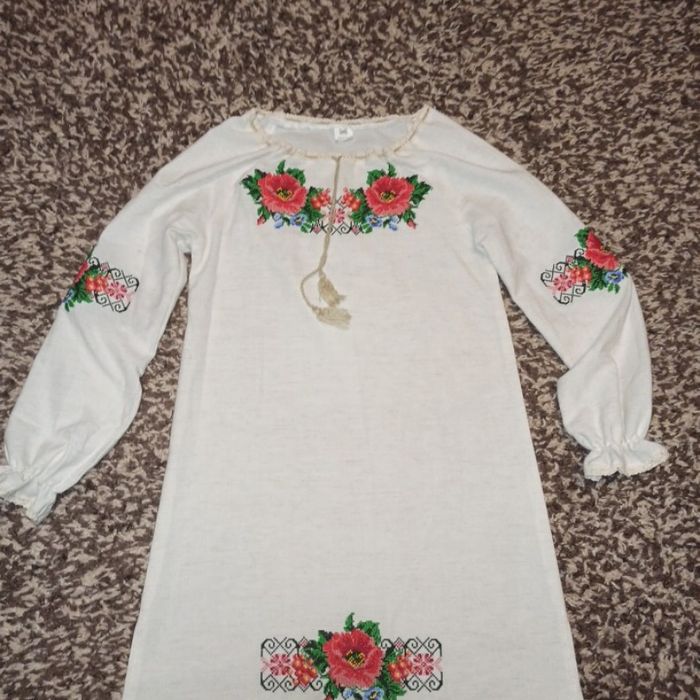 Одяг ,взуття для дівчинки