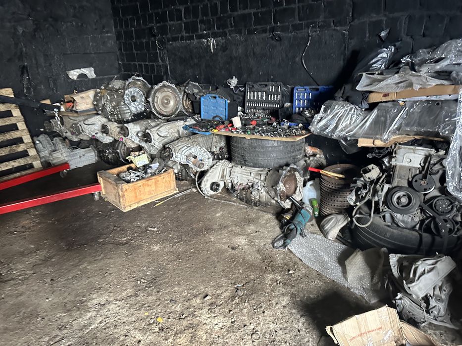 Диски и резина Porsche Cayenne та інші запчастини