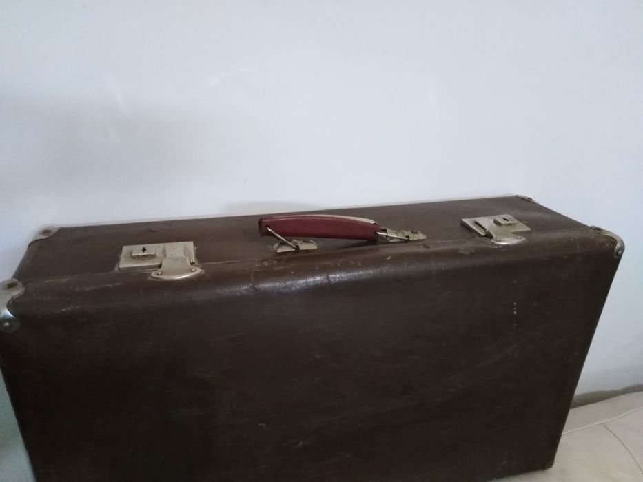 Старый большой немецкий чемодан 50-60тых годов.