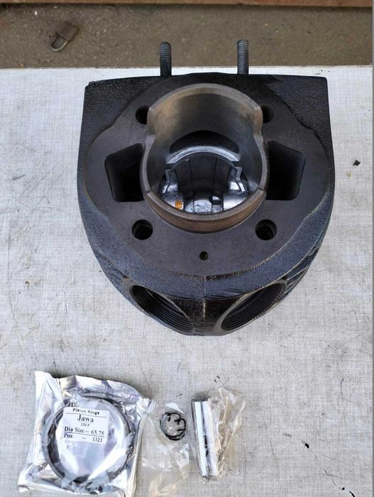 Поршневая, Цилиндры (ЦПГ) ЯВА,JAWA 250