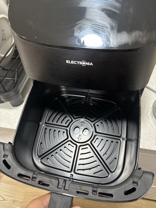Air Fryer  ELECTRONIA NUTRIPRO XL 6 L com garantia