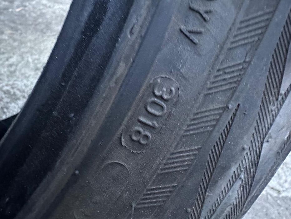 Продам резину 21