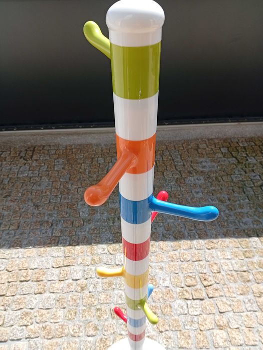 Cabide de pé - criança