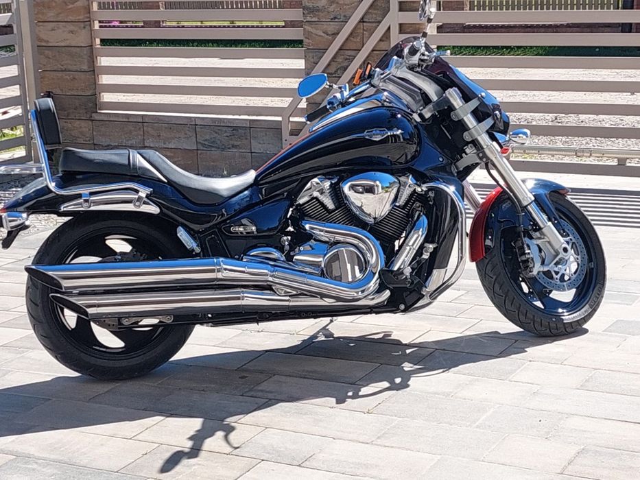 Motocykl Suzuki Intruder VZR 1800R