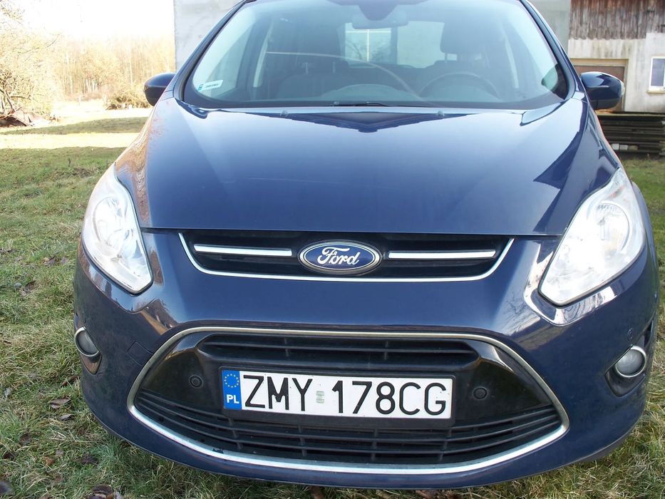 Ford Grand C-MAX Wymieniony rozrząd,hamulce,nowy akumulator Varta