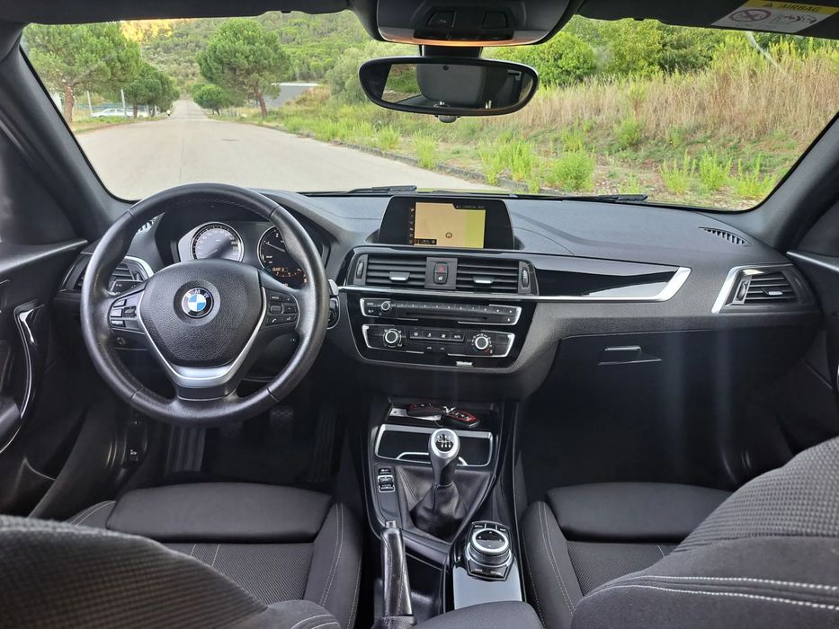 BMW 116 d Line Sport foto 3