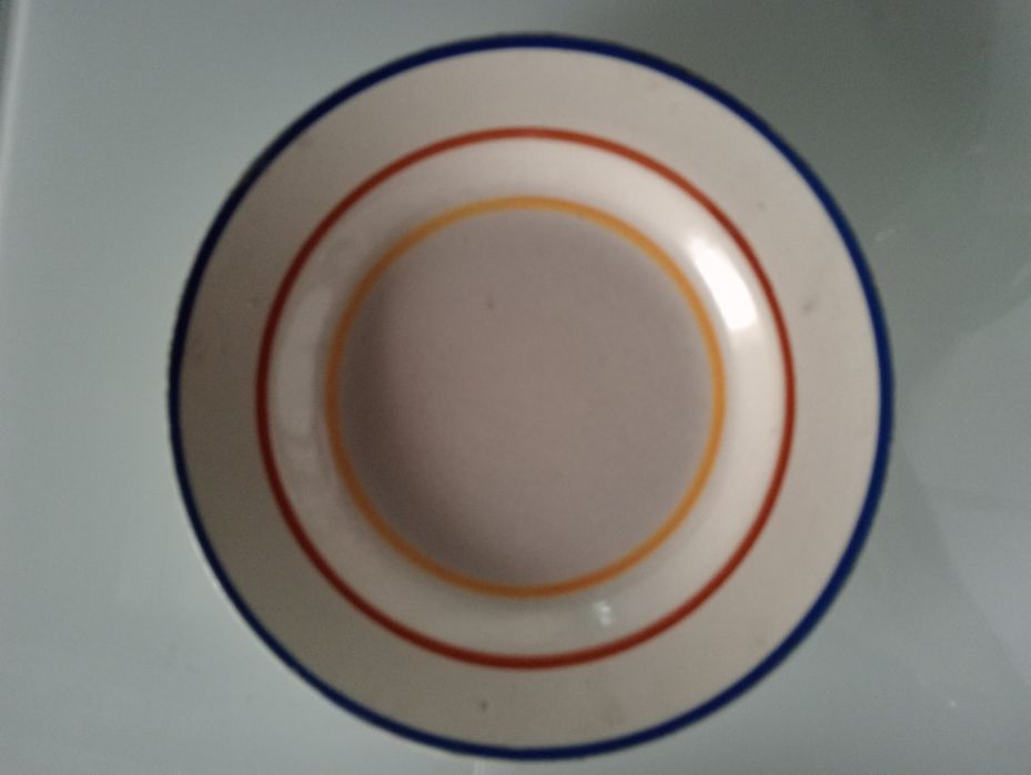 Decorative plates with 19 cm diameter64550575729409124