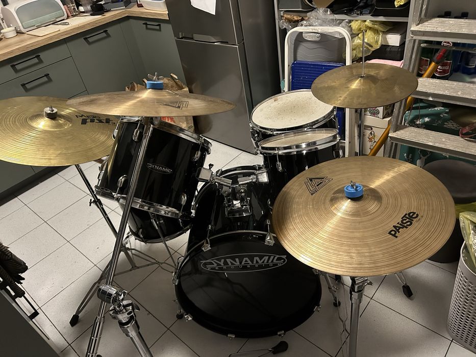 Perkusja akustyczna + talerze Paiste