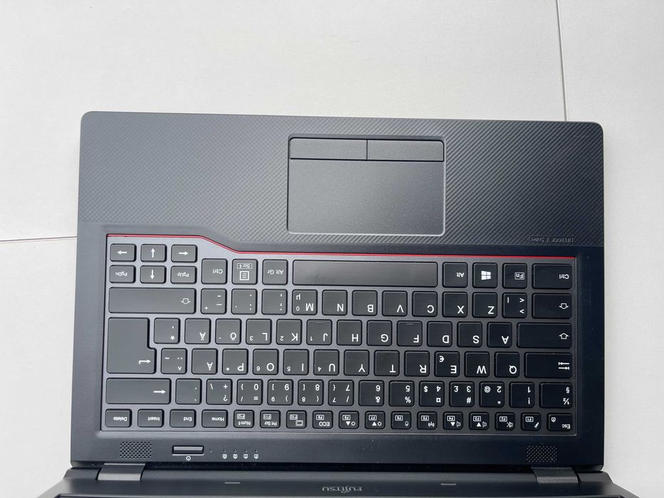 Ноутбук Fujitsu LIFEBOOK E449/i3-7020U/8Gb/256Gb M2/14" HD/Гарантія