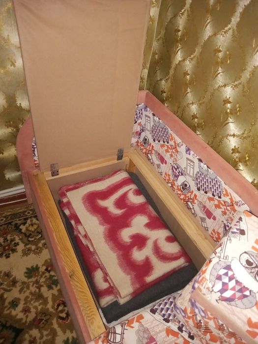 Діванчик розкладний "лунтік"