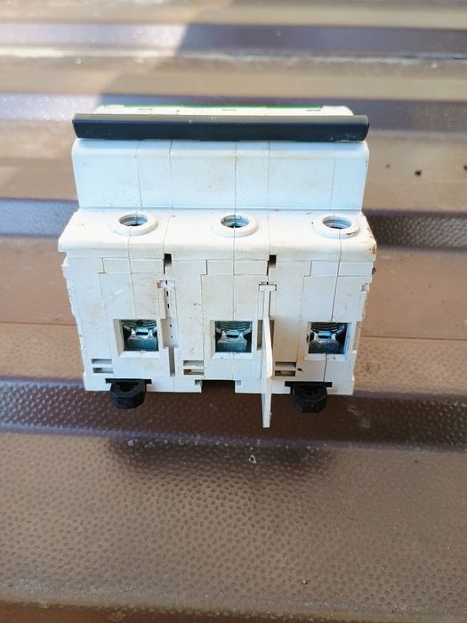 Автомат АВ 2000 3/40А D Промфактор (FB2D3040)