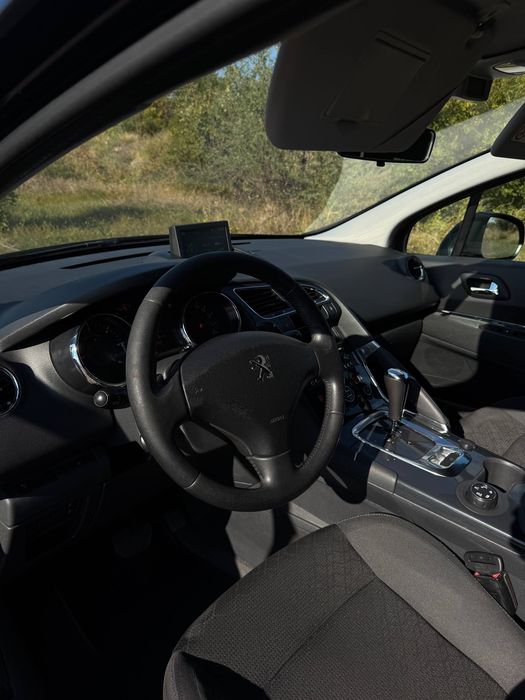 PEUGEOT 3008 2015 VIN VF30U9HD8FS021819 фото оголошення 11 з 15