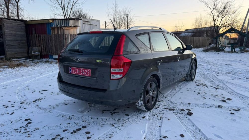 Продам kia ceed 2009 року ,