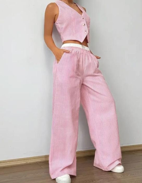 Шикарний літній костюм