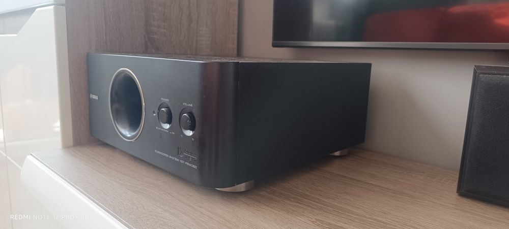 Subwoofer yamaha fsw050