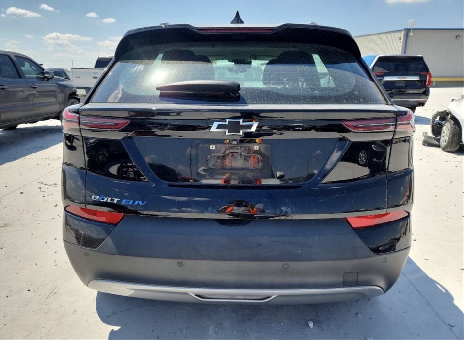 Продам свіжо пригнаний автомобіль Chevrolet Bolt Euv
