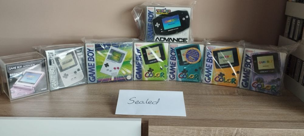 ® Kolekcja Game Boy ® CIB ® Sealed ®