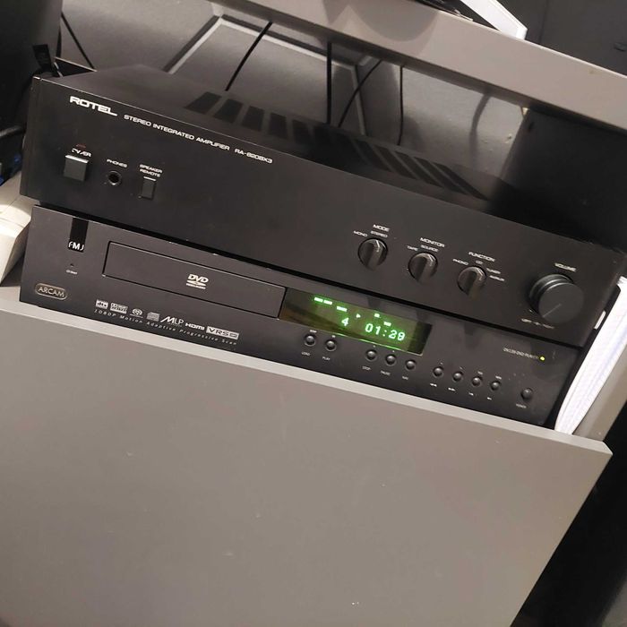 Rotel 820 bx3 ...