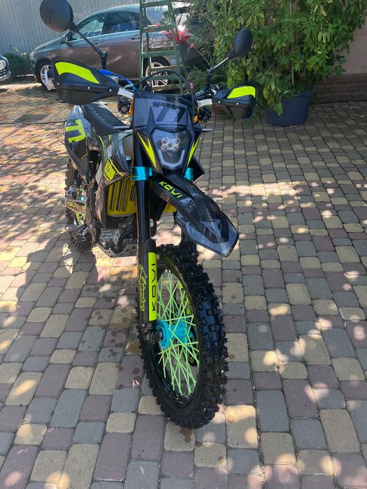 Продам кові  макс 300