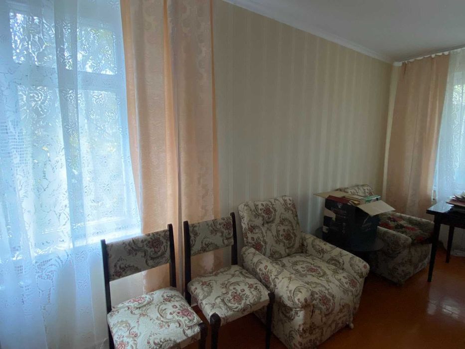 Продаж 3-х кімн. квартири вул. Пушкіна, непрохідні кімнати, 2 поверх. Є ВІДНОВЛЕННЯ