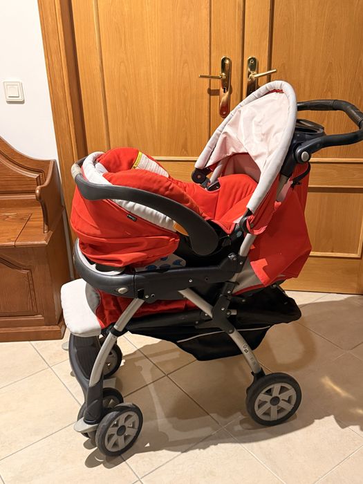 Carrinho de bebé Chicco com ovo incluido