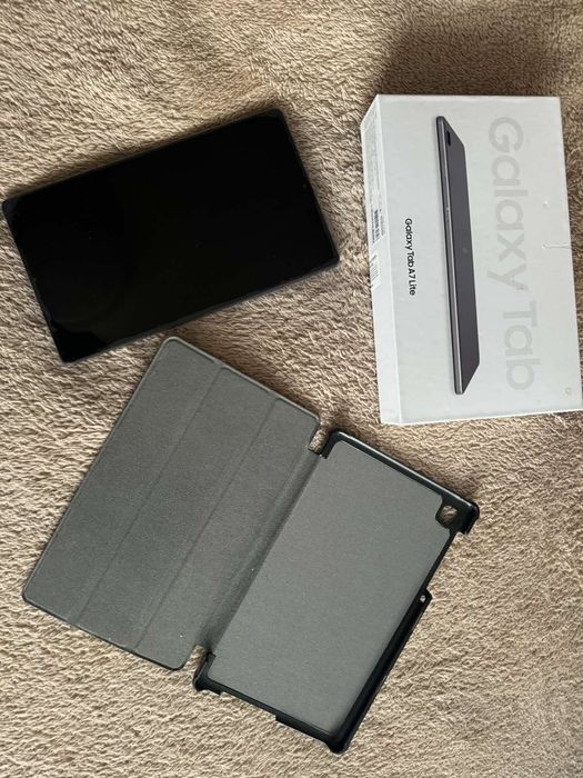 Планшет самсунг Galaxy Tab A7 Lite, планшет ще на гарантії.