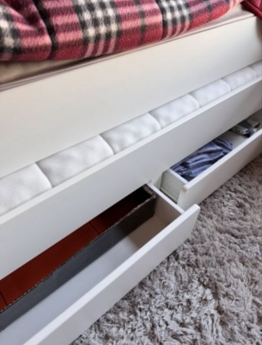 Cama Individual (2 em 1) com colchões