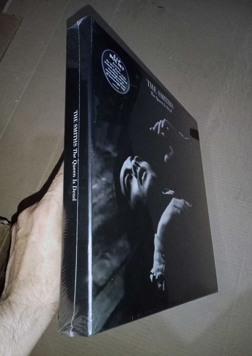 The Smiths – The Queen Is Dead – Vinyl Box Set (Deluxe Edition)