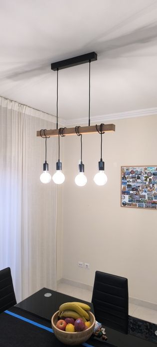 Candeeiro 4 lâmpadas